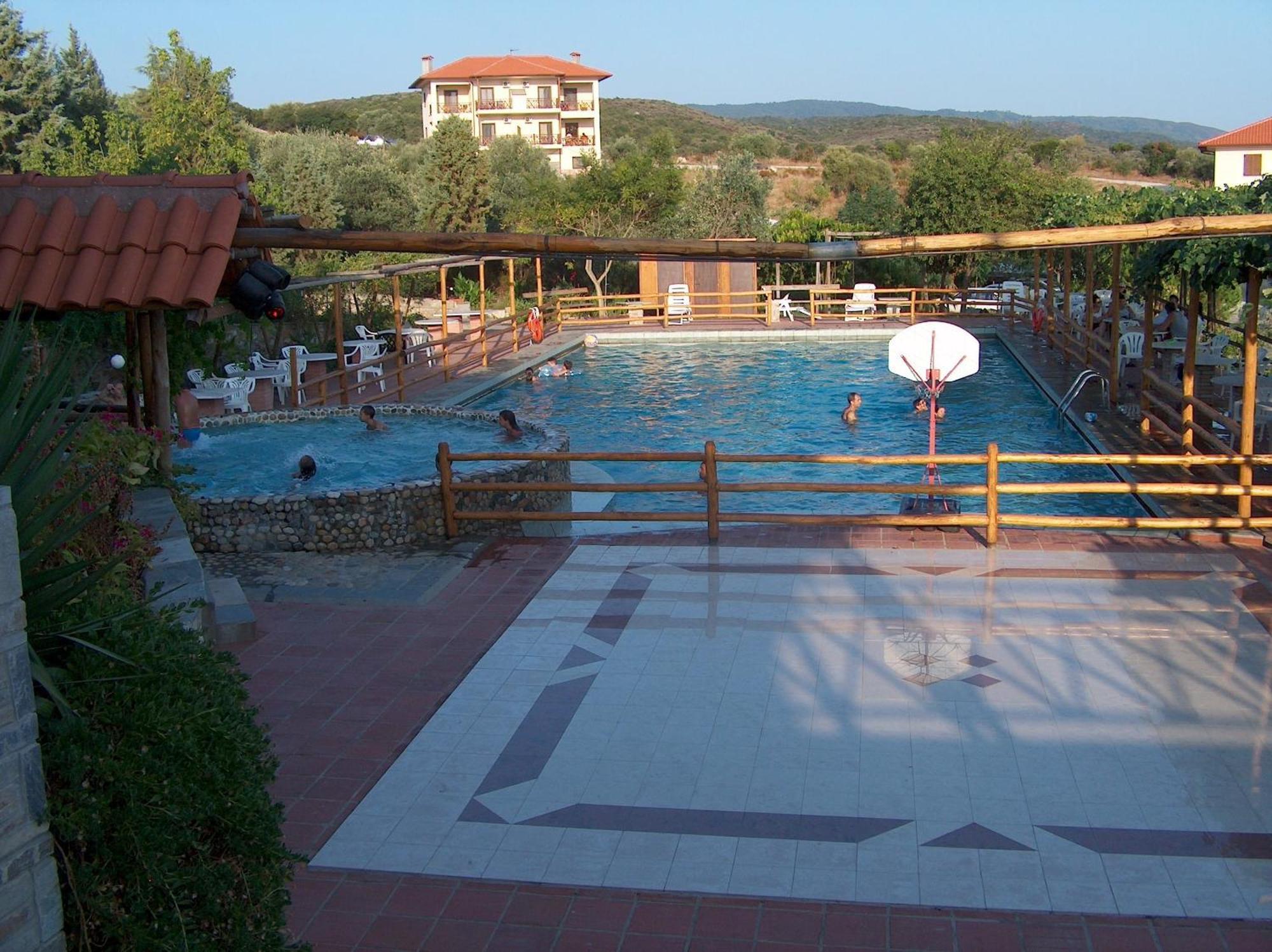Athorama Hotel Uranupoli Zewnętrze zdjęcie